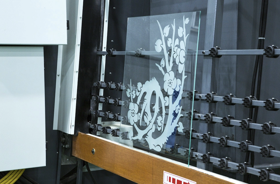 sandblasted-glass-made.png